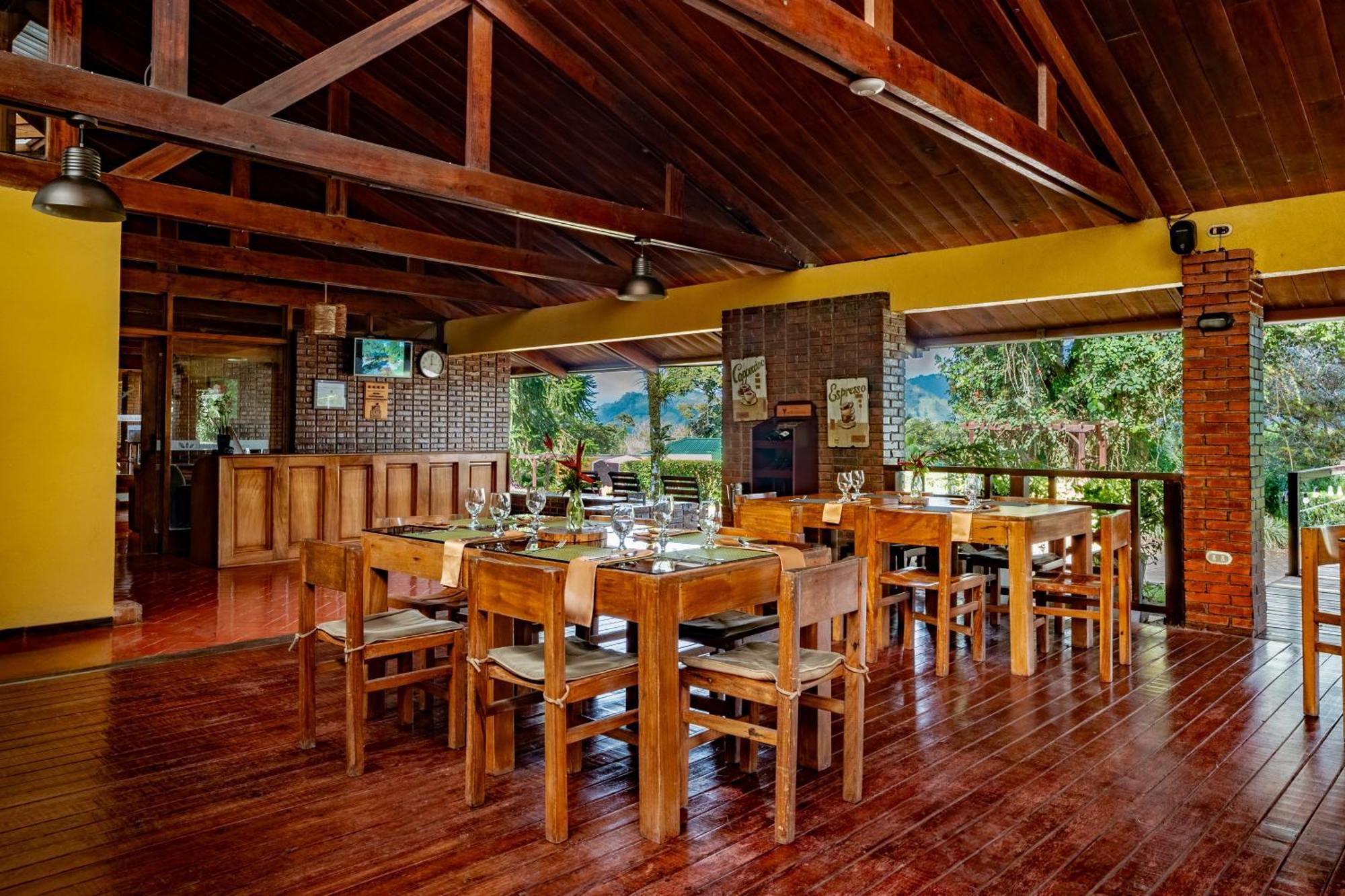 Hotel Villa Florencia Turrialba Kültér fotó