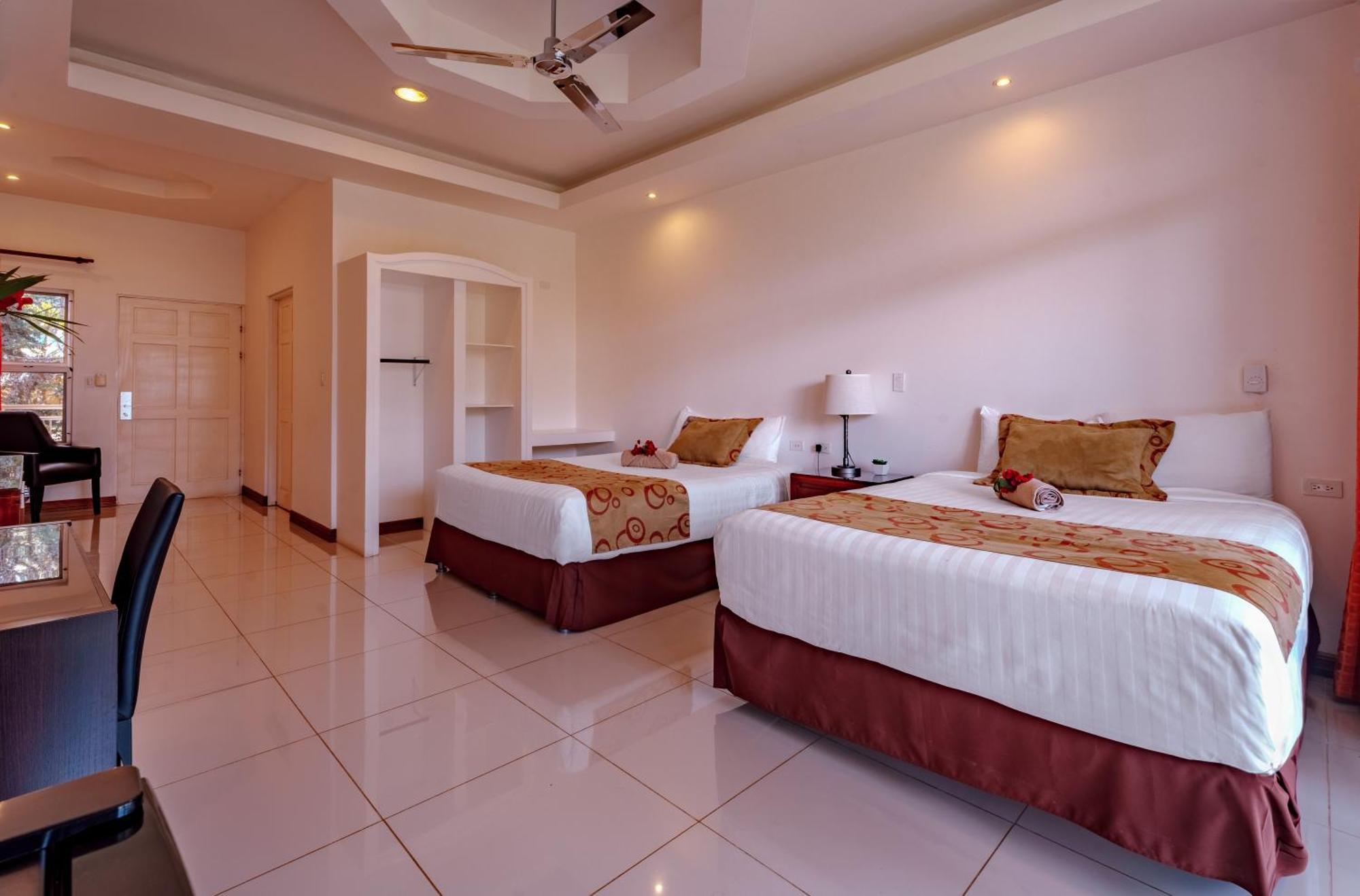 Hotel Villa Florencia Turrialba Kültér fotó