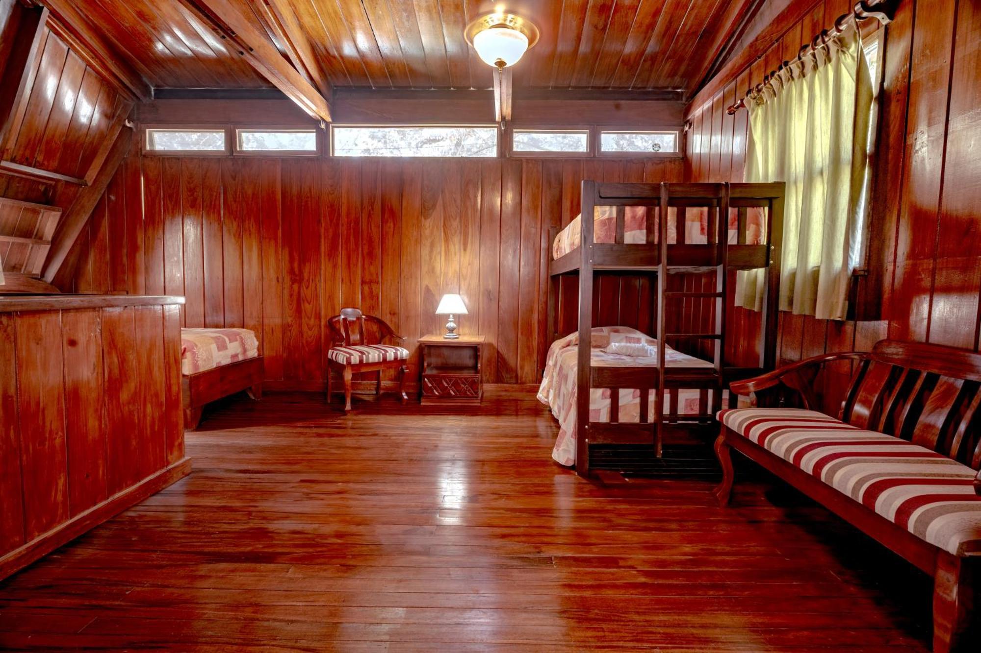 Hotel Villa Florencia Turrialba Szoba fotó